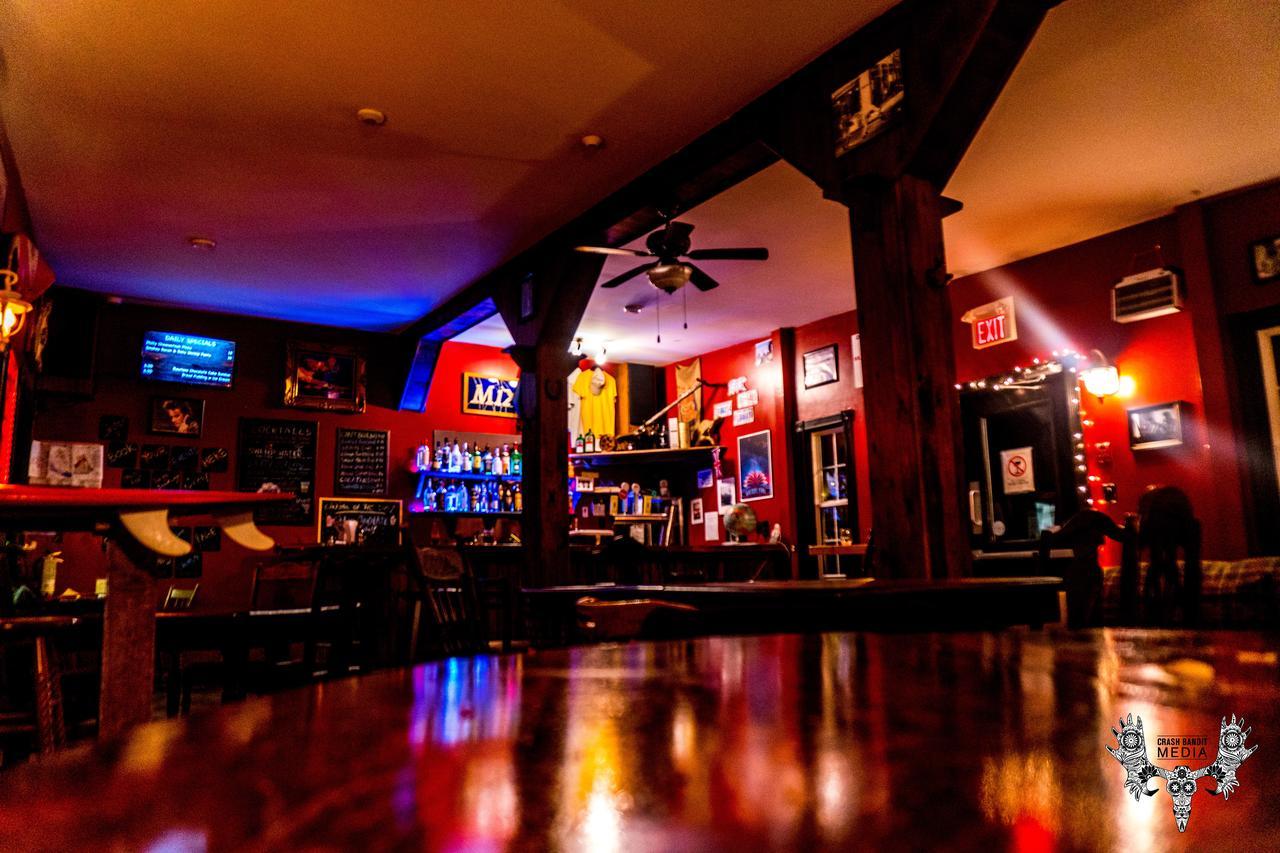 Groundswell Pub & Inn D'Escousse Eksteriør bilde